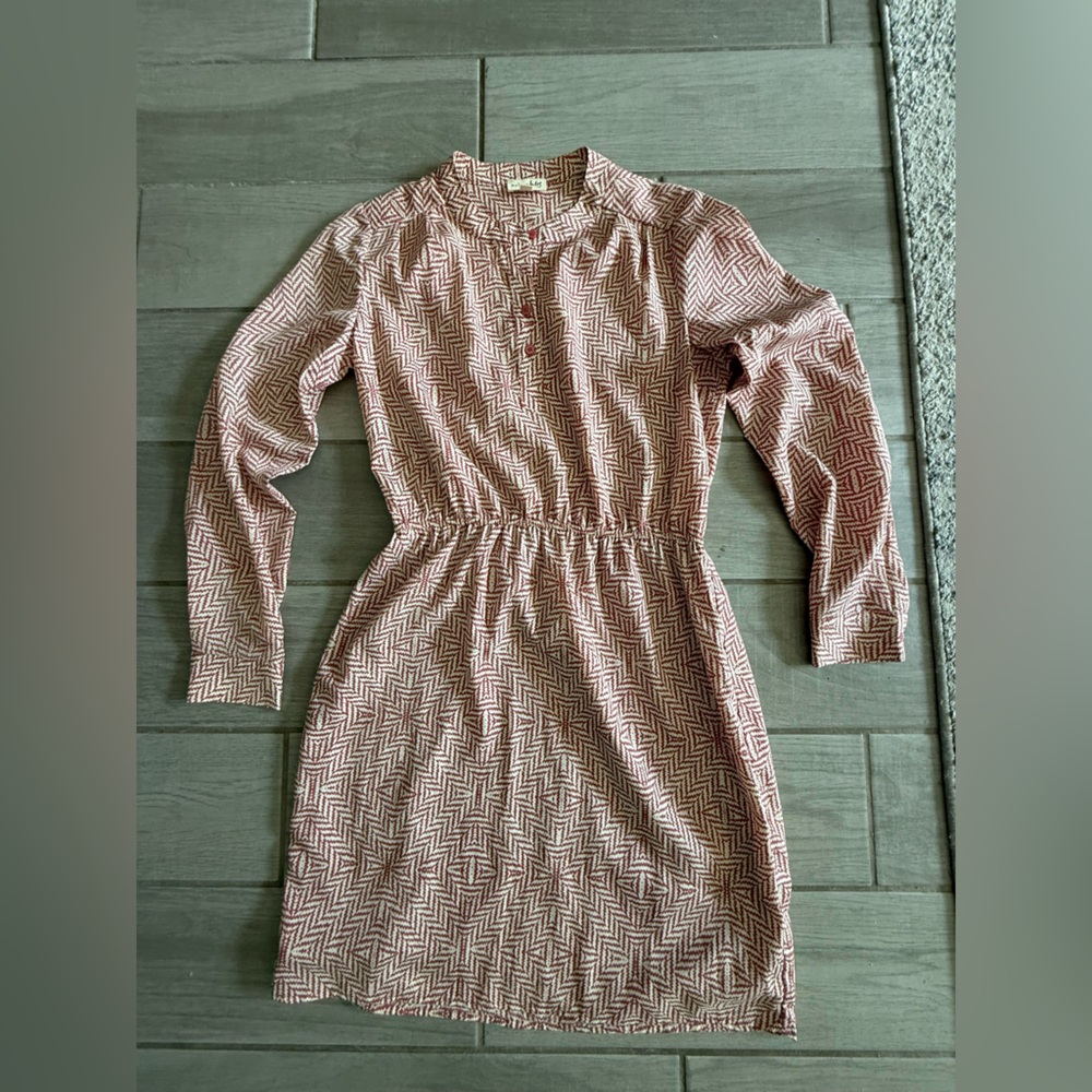 Maison Jules Dusty Rose Long-Sleeve V-Neck Button Dress - Picture 3 of 6
